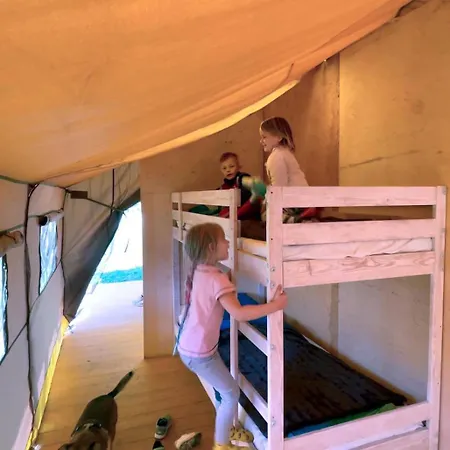 אוהל מפואר Spokojny Glamping ז'וצבו
