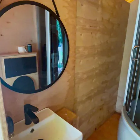 Spokojny Glamping Luxussátor *