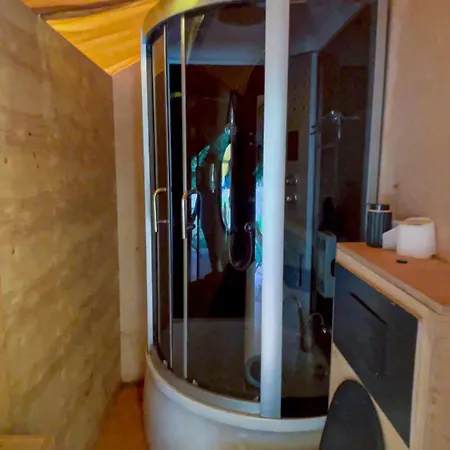 Spokojny Glamping Luxury tent